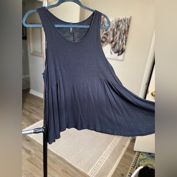 Asymmetrical Boho Tank by Caralas - Picture 4 of 5